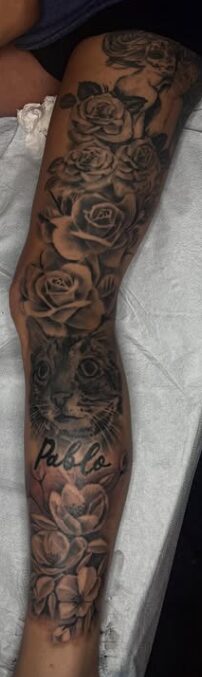Manchon floral noir et gris